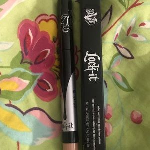 💖KVD Lock-It Color Correcting Eyeshadow Primer